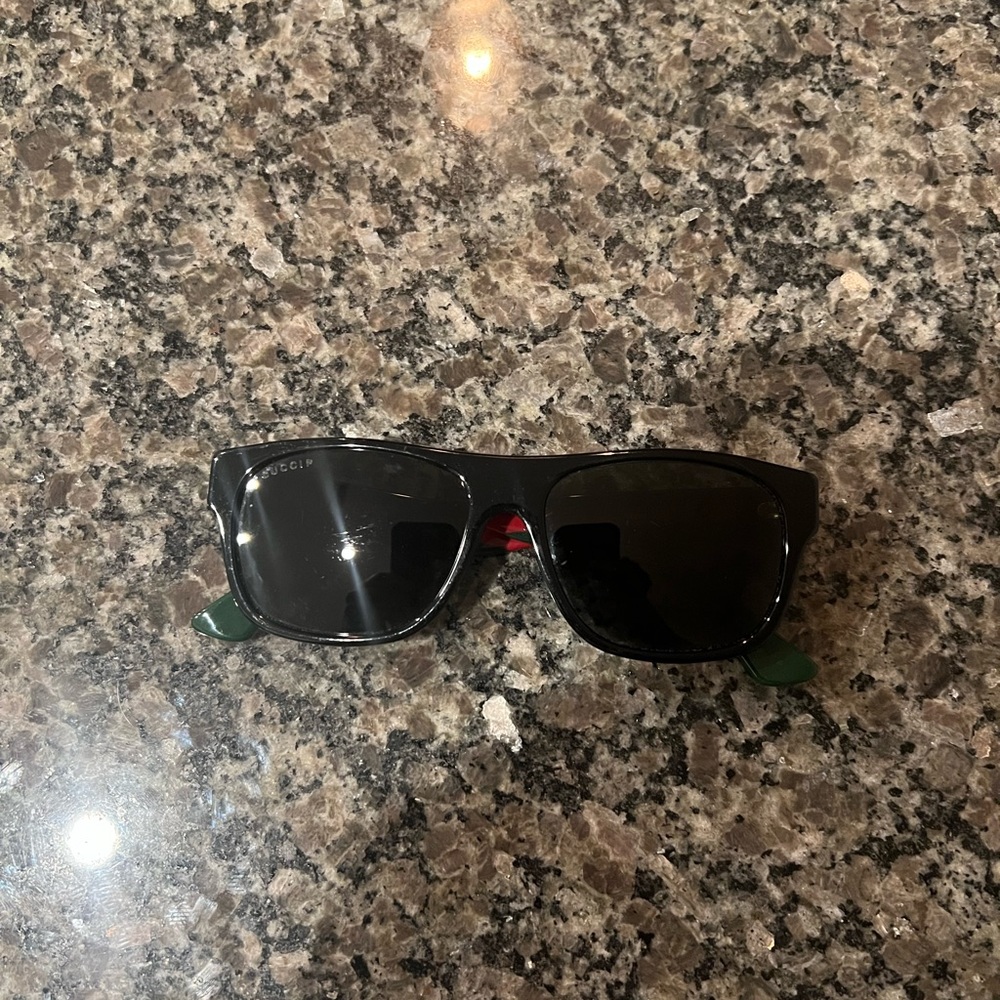 Gucci Mens sunglasses